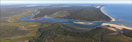 The Five Ways to Bustard Head - QLD (PBH4 00 18085)